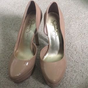 Jessica Simpson pumps.